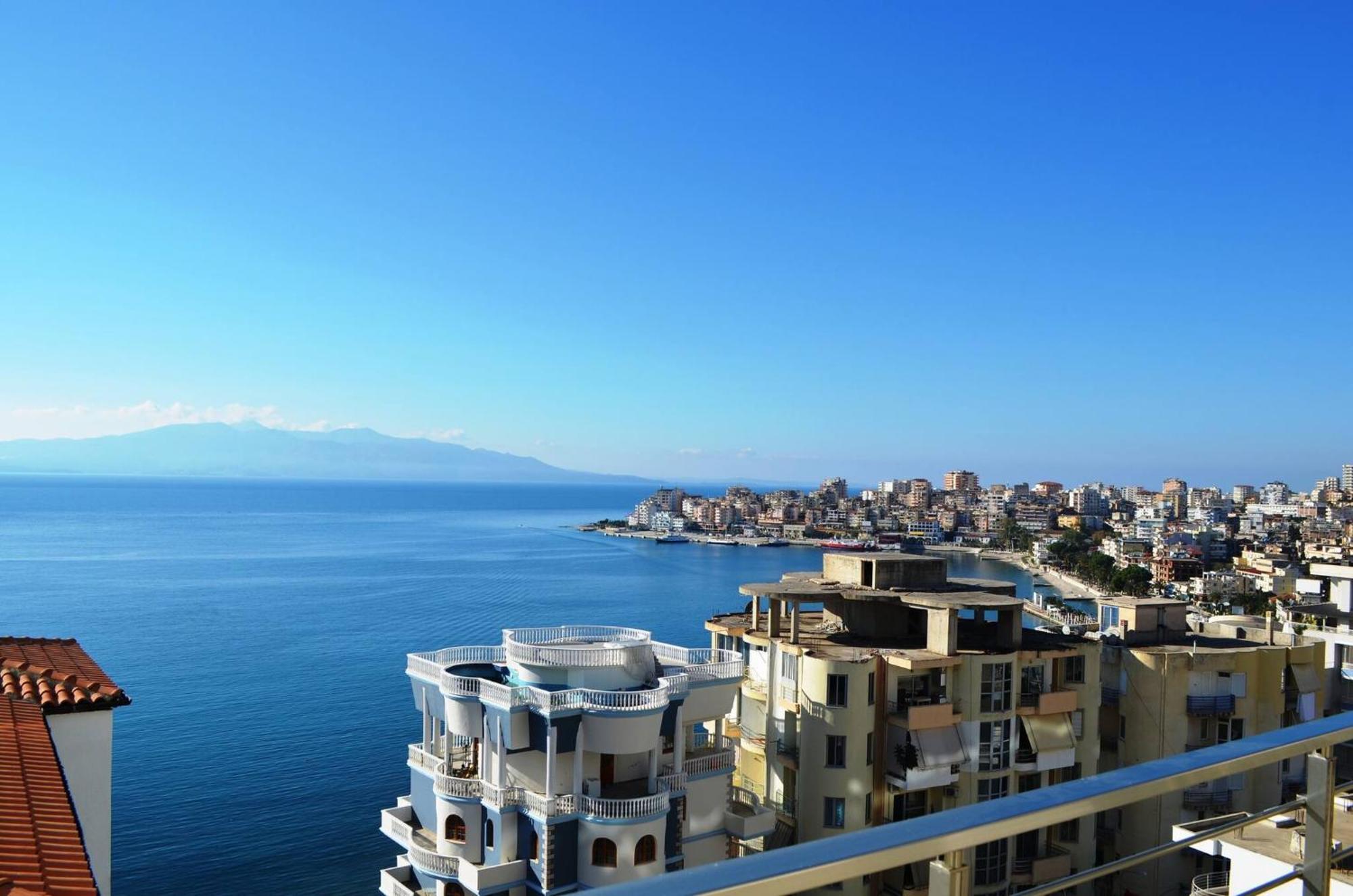 Wonderful View Apartments Sarande Exterior photo