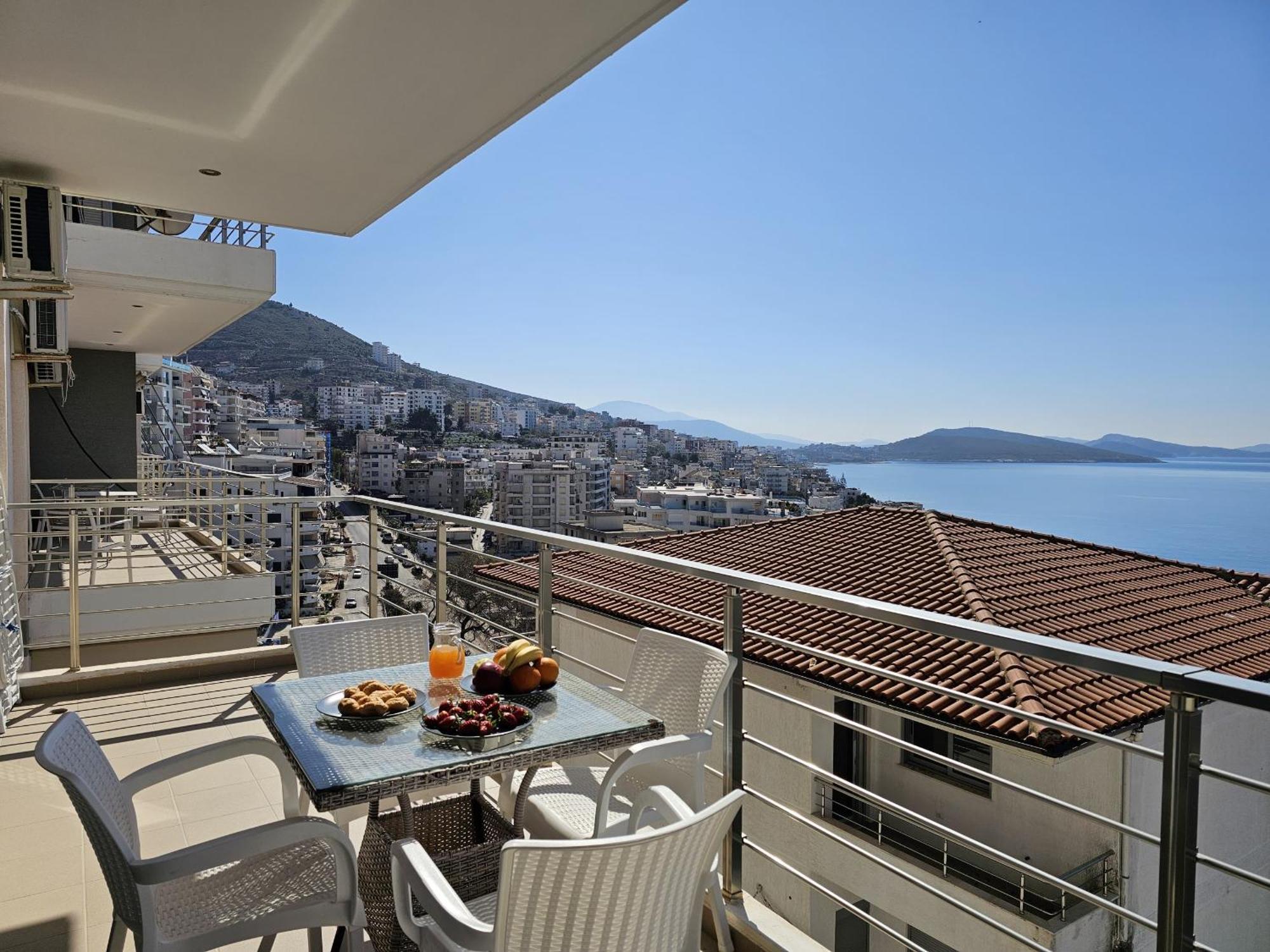 Wonderful View Apartments Sarande Exterior photo