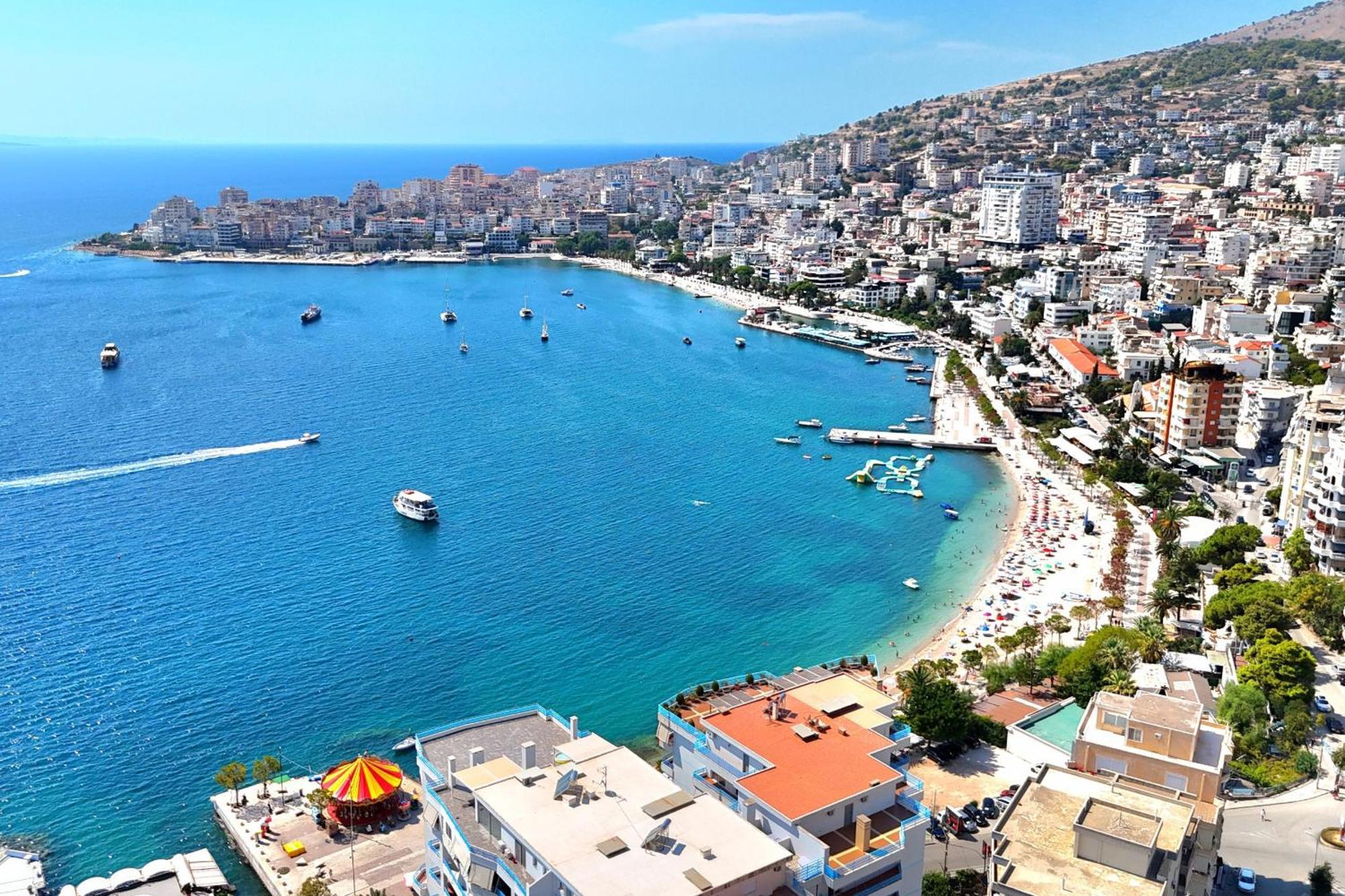 Wonderful View Apartments Sarande Exterior photo