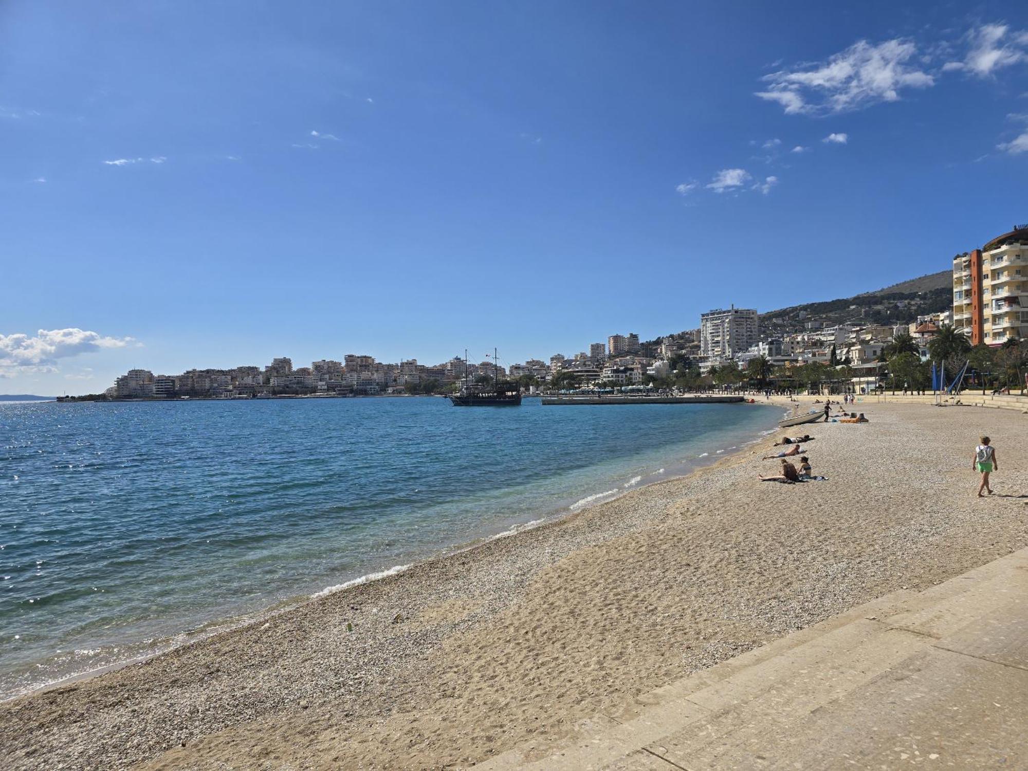 Wonderful View Apartments Sarande Exterior photo